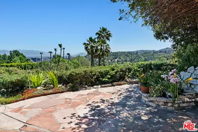 16840 Oak View Dr, Encino, CA 91436 - Photo 1