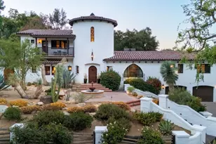 12205 Viewcrest Rd, Studio City, CA 91604 - Photo 1