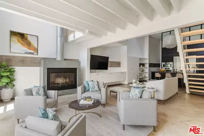 1132 5th Ave, Venice, CA 90291 - Photo 1