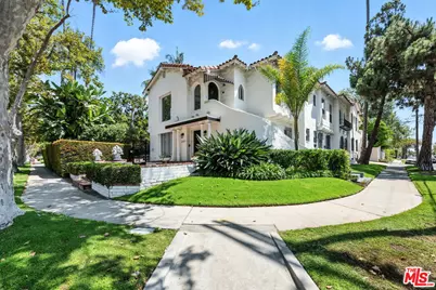 100 N Mansfield Ave, Los Angeles, CA 90036 - Photo 1