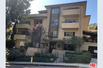 6724 Hillpark Dr #201, Los Angeles, CA 90068 - Photo 1