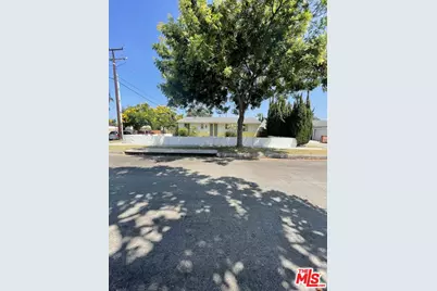 649 W Woodcrest Ave, Fullerton, CA 92832 - Photo 1