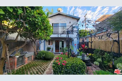9505 National Blvd, Los Angeles, CA 90034 - Photo 1