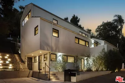 9843 Yoakum Dr, Beverly Hills, CA 90210 - Photo 1