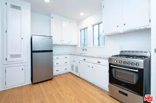 9025 Rangely Ave, West Hollywood, CA 90048 - Photo 1