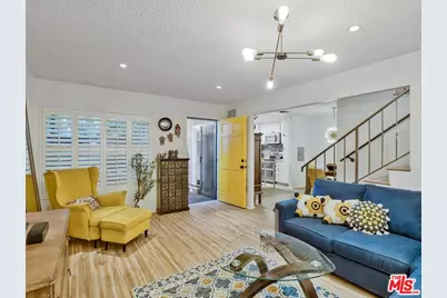 7300 Lennox Ave #I-6, Van Nuys, CA 91405 - Photo 1