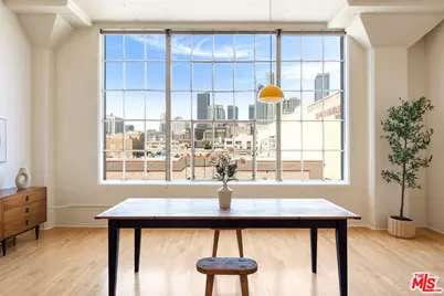 420 S San Pedro St #309, Los Angeles, CA 90013 - Photo 1