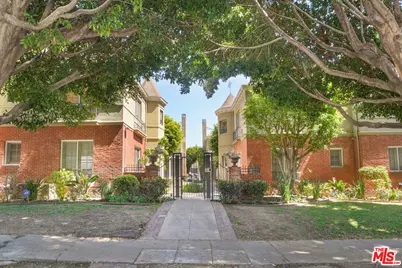1306 N Alta Vista Blvd #1306 1/2, Los Angeles, CA 90046 - Photo 1