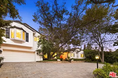 2064 Coldwater Canyon Dr, Beverly Hills, CA 90210 - Photo 1