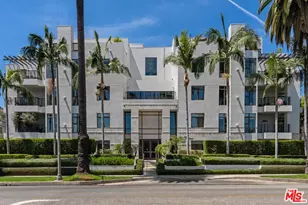 447 N Doheny Dr, Beverly Hills, CA 90210 - Photo 1