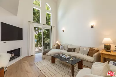 6485 Zuma View Pl #102, Malibu, CA 90265 - Photo 1