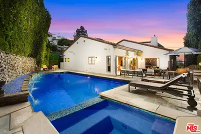 1655 N Crescent Heights Blvd, Los Angeles, CA 90069 - Photo 1