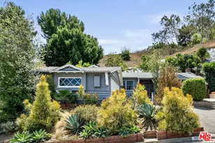 5122 Veronica St, Los Angeles, CA 90008 - Photo 1