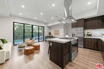 556 N Flores St #2B, West Hollywood, CA 90048 - Photo 1