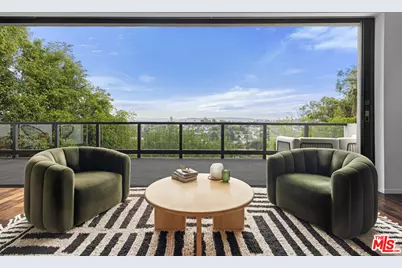 2300 Ronda Vista Dr, Los Angeles, CA 90027 - Photo 1