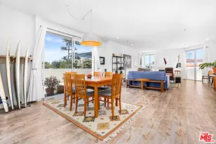 811 S Lucerne Blvd, Los Angeles, CA 90005 - Photo 1