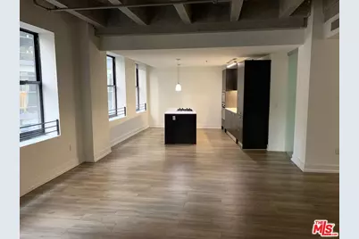727 W 7th St #725, Los Angeles, CA 90017 - Photo 1