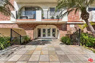 125 Montana Ave, Santa Monica, CA 90403 - Photo 1