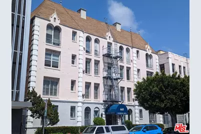 665 S Cochran Ave #207, Los Angeles, CA 90036 - Photo 1