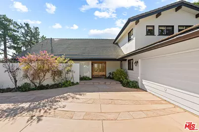 2601 Cordelia Rd, Los Angeles, CA 90049 - Photo 1