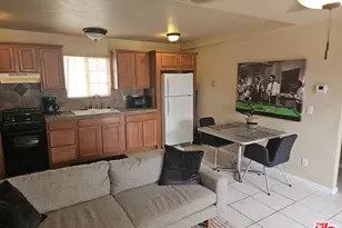 541 S Calle Amigos, Palm Springs, CA 92264 - Photo 1