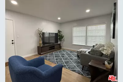 3310 W 77th St #1, Los Angeles, CA 90043 - Photo 1