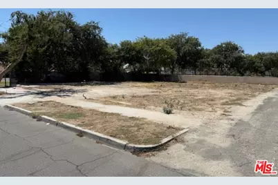 364 S 7th St, Colton, CA 92324 - Photo 1