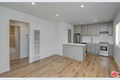 4140 Grand View Blvd #9, Los Angeles, CA 90066 - Photo 1