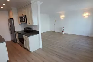 1820 12th St, Santa Monica, CA 90404 - Photo 1