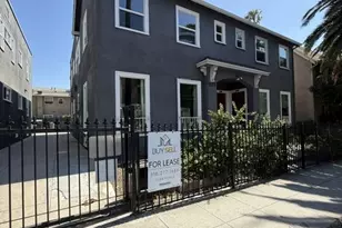 5520 Franklin Ave #1/2, Los Angeles, CA 90028 - Photo 1