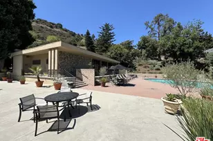 6700 Hillpark Dr, Los Angeles, CA 90068 - Photo 1