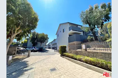 4180 Marlton Ave #33, Los Angeles, CA 90008 - Photo 1