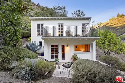 1205 N Beverly Glen Blvd, Los Angeles, CA 90077 - Photo 1