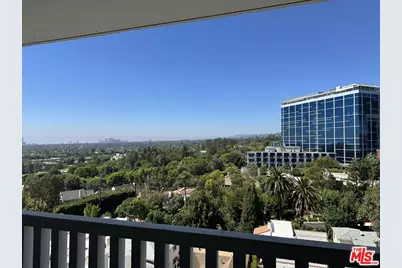 999 N Doheny Dr #911, West Hollywood, CA 90069 - Photo 1