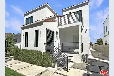 1522 S Burnside Ave, Los Angeles, CA 90019 - Photo 1