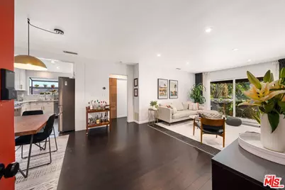 1330 N Crescent Heights Blvd #10, West Hollywood, CA 90046 - Photo 1