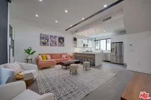 4422 S Riley Dr, Los Angeles, CA 90066 - Photo 1