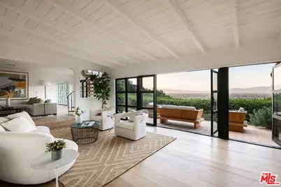 3646 Sunswept Dr, Studio City, CA 91604 - Photo 1