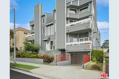 11938 Courtleigh Dr #3, Los Angeles, CA 90066 - Photo 1