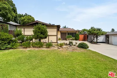 208 Grove St, Sierra Madre, CA 91024 - Photo 1