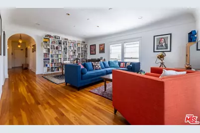 3400 San Marino St #E, Los Angeles, CA 90006 - Photo 1