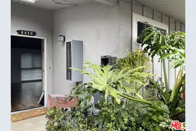 4419 W Rosecrans Ave #4419, Hawthorne, CA 90250 - Photo 1