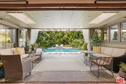 2299 Beverwil Dr, Los Angeles, CA 90034 - Photo 1