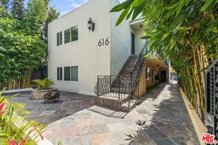 616 Vernon Ave, Venice, CA 90291 - Photo 1