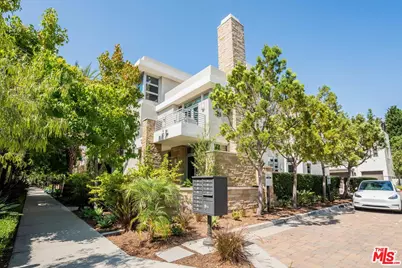 13042 W North Icon Cir, Playa Vista, CA 90094 - Photo 1