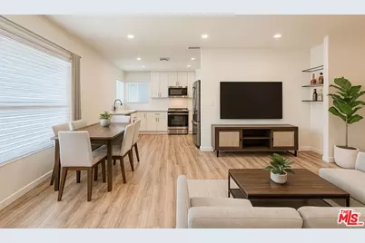 5248 Whitsett Ave, Valley Village, CA 91607 - Photo 1