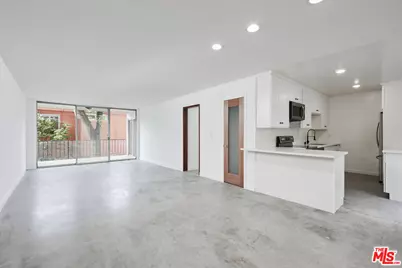 305 San Vicente Blvd #109, Santa Monica, CA 90402 - Photo 1