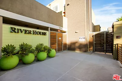 2978 Ripple Pl #105, Los Angeles, CA 90039 - Photo 1