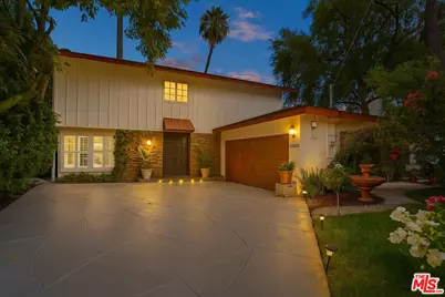 22620 Cavalier St, Woodland Hills, CA 91364 - Photo 1