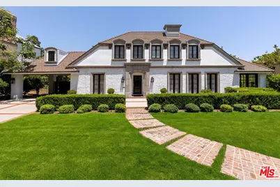 908 N Rexford Dr, Beverly Hills, CA 90210 - Photo 1